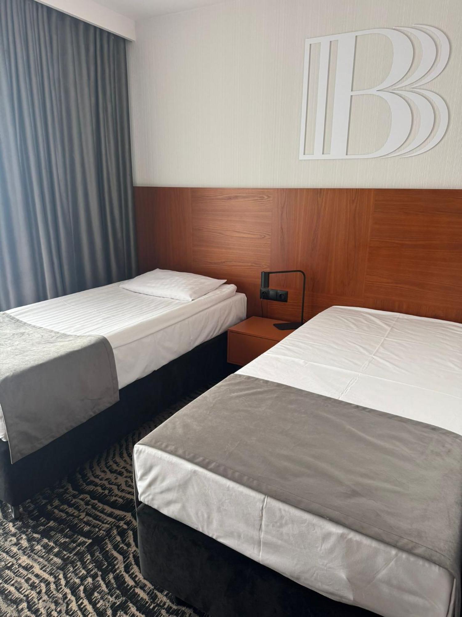 Bazuny Hotel&Spa Косцежина Екстериор снимка